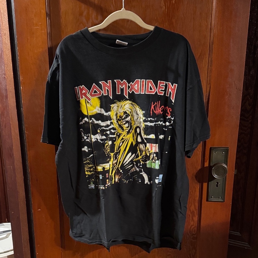 Vintage Iron Maiden Black Graphic Tee - Men's Short Sleeve